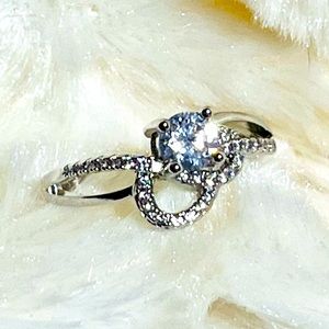 Silver plated cubic zirconia and rhinestone ring size 6